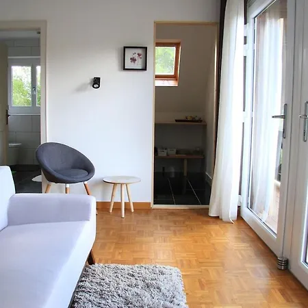 Au Numero 6 Obersteinbach