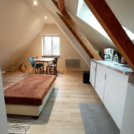 Au Numero 6 * Obersteinbach