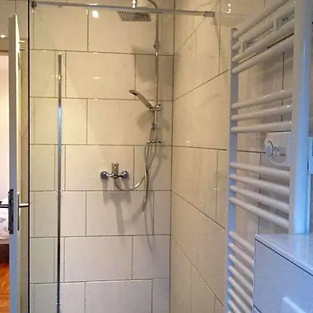 Au Numero 6 B&B